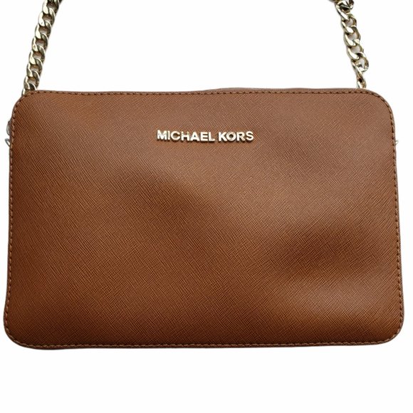 Michael Kors Handbags - Michael Kors Jet Setter Crossbody Tan Purse